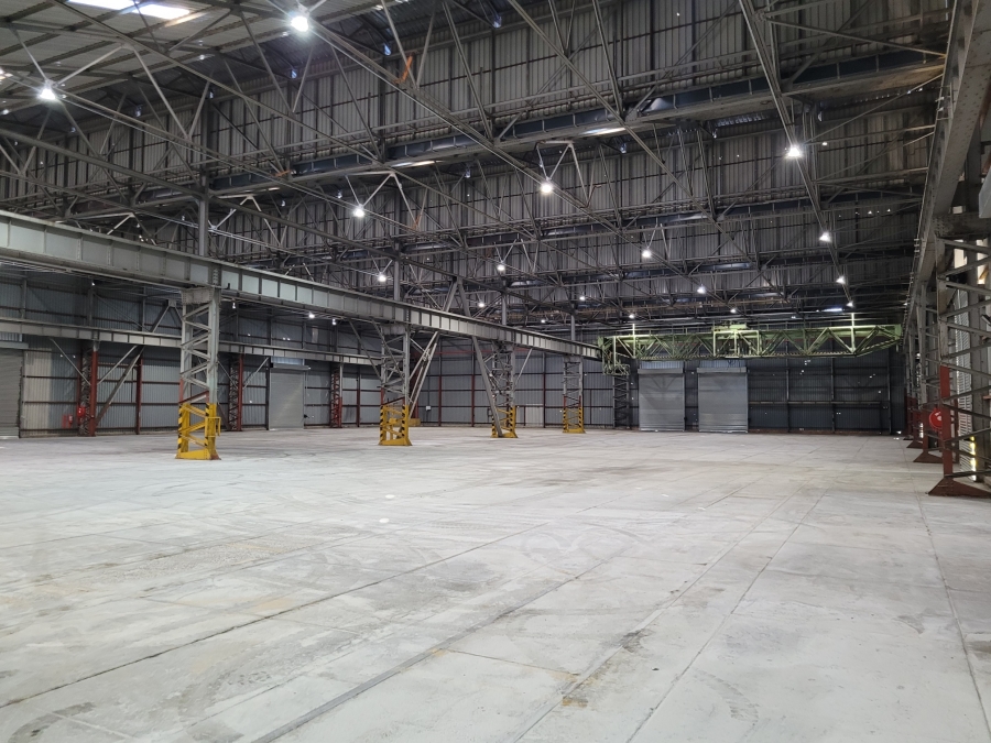 To Let Commercial Property for Rent in Maitland Western Cape